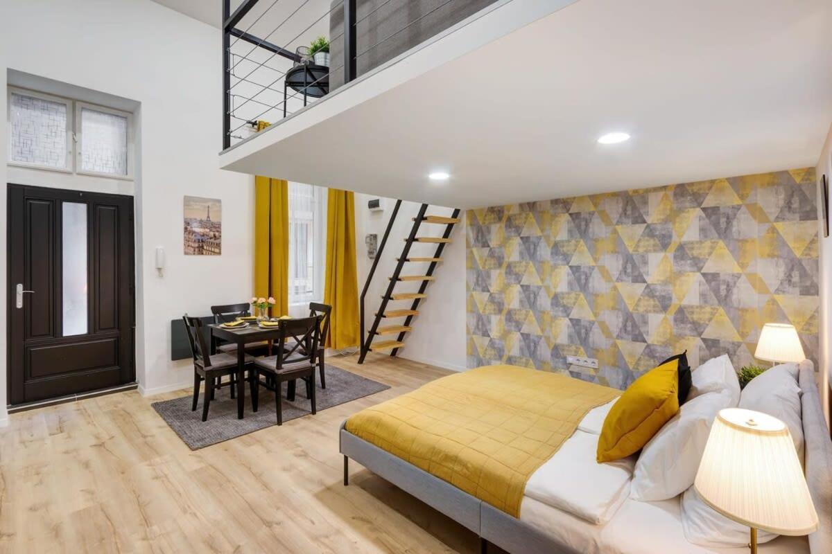 Apartment - New - Modern